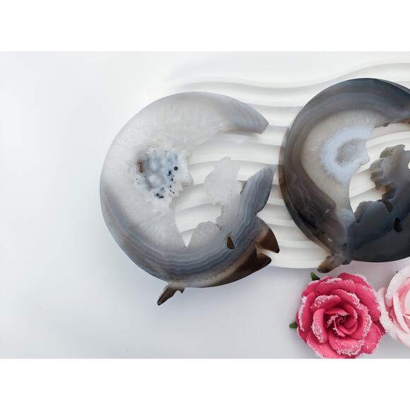 Druzy Agate Fairy on the Moon Crystal Carving - Picture 4 of 12